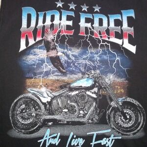 Ride Free Graphic T-Shirt Small